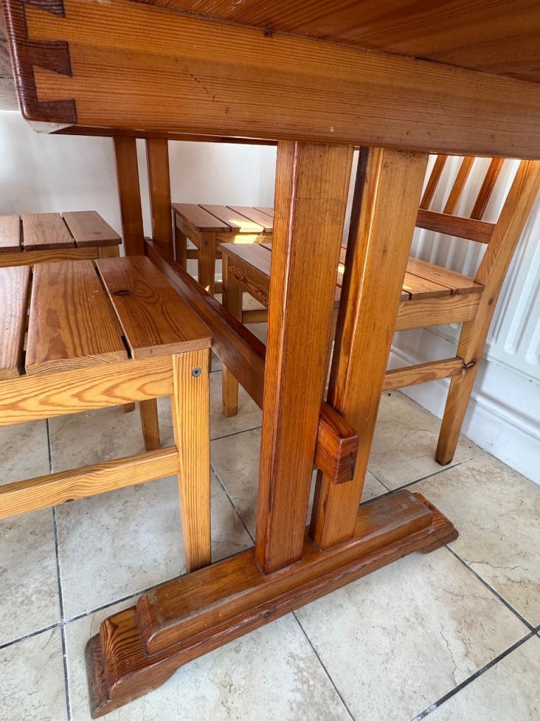 Solid Pine Dining Table & 4 Chairs – Good Condition
