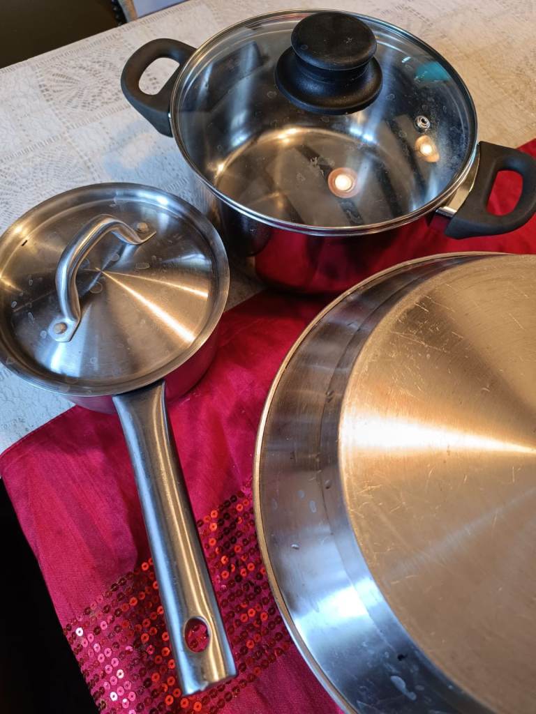 Kitchen utensils 