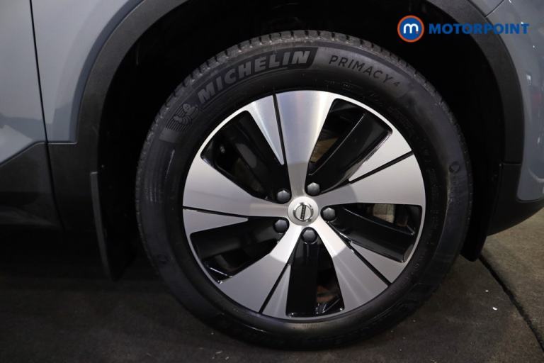 2022 Volvo XC40 1.5 T4 Recharge PHEV Plus Dark 5dr Auto SUV Hybrid Automatic