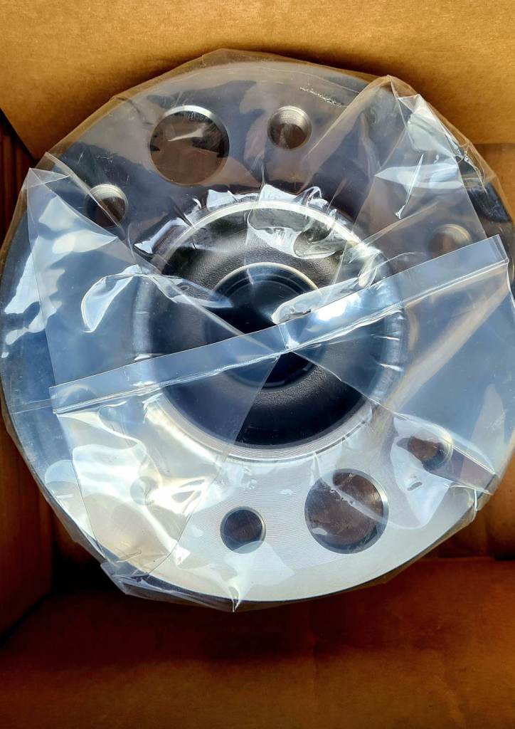 New Sprinter rear Wheel alHub/ Bearing 