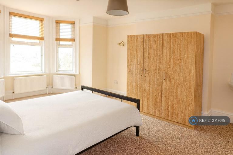 1 bedroom in Holland Road, Felixstowe, IP11 (#2717615)