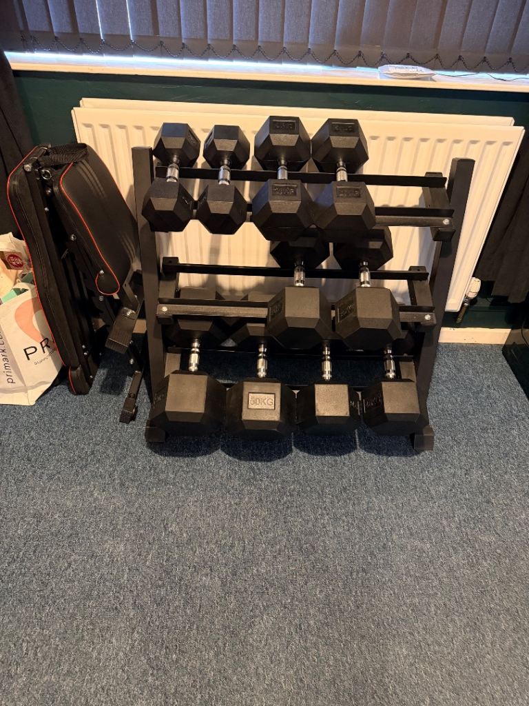 Dumbbell set 