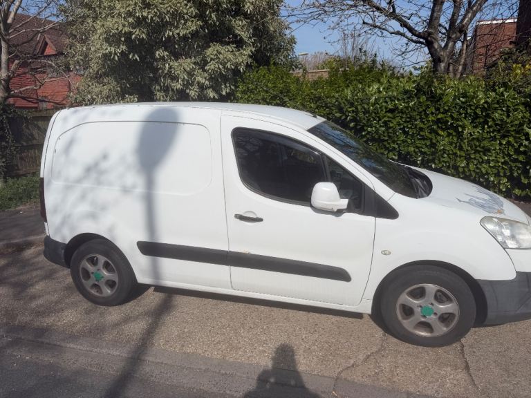 Micro self build camper Peugeot partner van 1.6