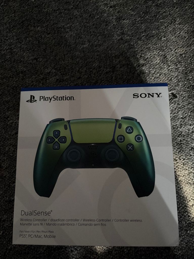 Sony PlayStation DualSense Controller - Green, Brand New