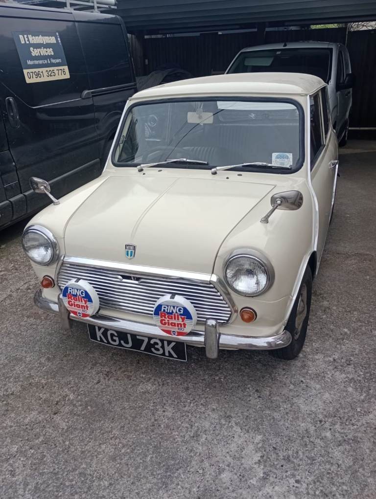 Classic 1971 mini 1000