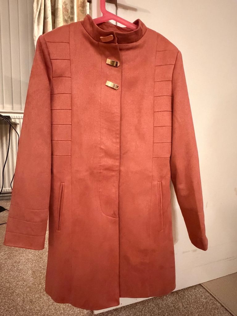 Stylish Women’s Coat – Fuel Brand (Size 38 / UK 10)