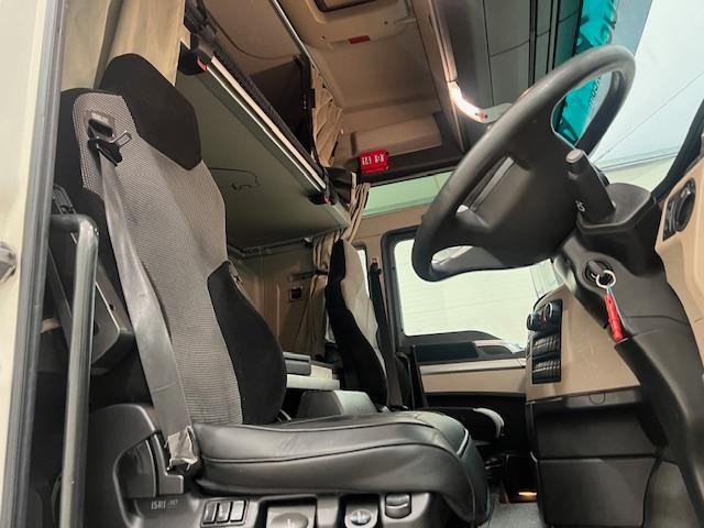 MAN/ ERF TGS 26.460 6x2 Midlift Tractor Unit