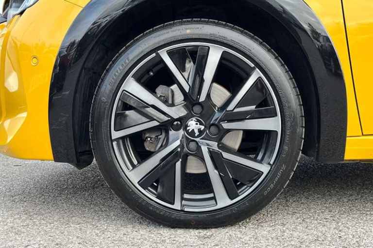 2022 Peugeot 208 1.2 PureTech GT Premium Hatchback 5dr Petrol EAT Euro 6 (s/s) (130 ps) Hatchback...