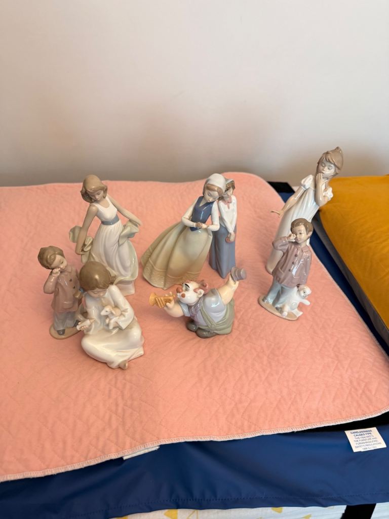 NAO ornaments 