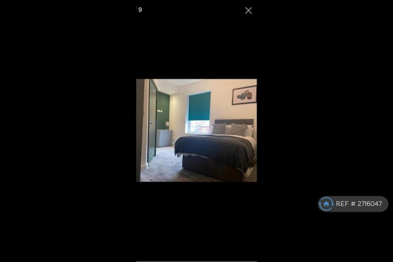 1 bedroom in Hill Street, Oldham, OL2 (#2716047)