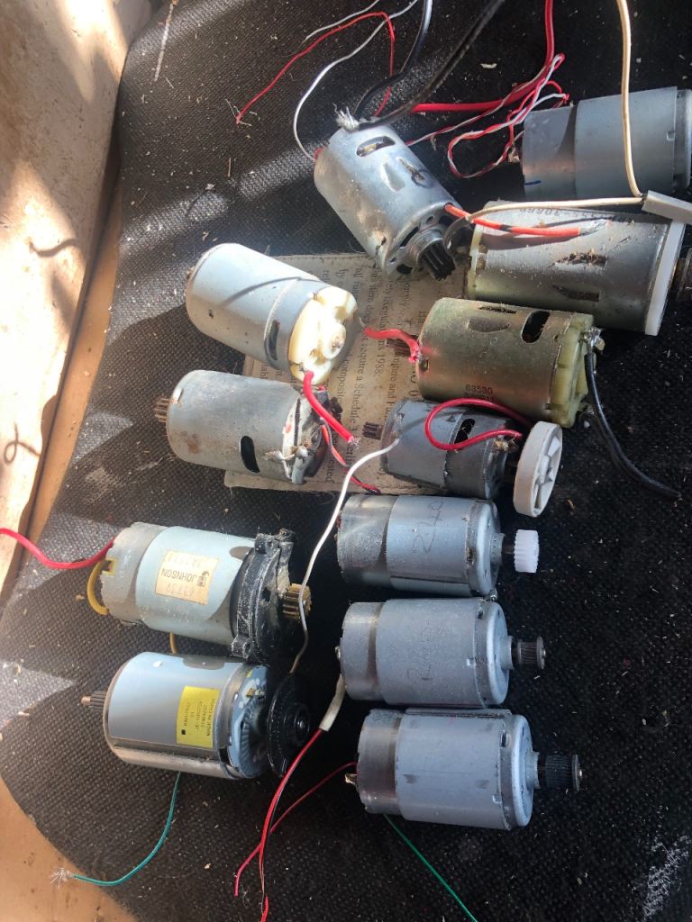 Job Lot of Small DC Motors – Fair Condition