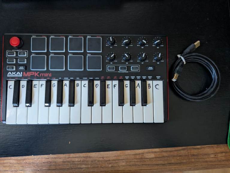 Akai MPK Mini MK3 Midi Controller