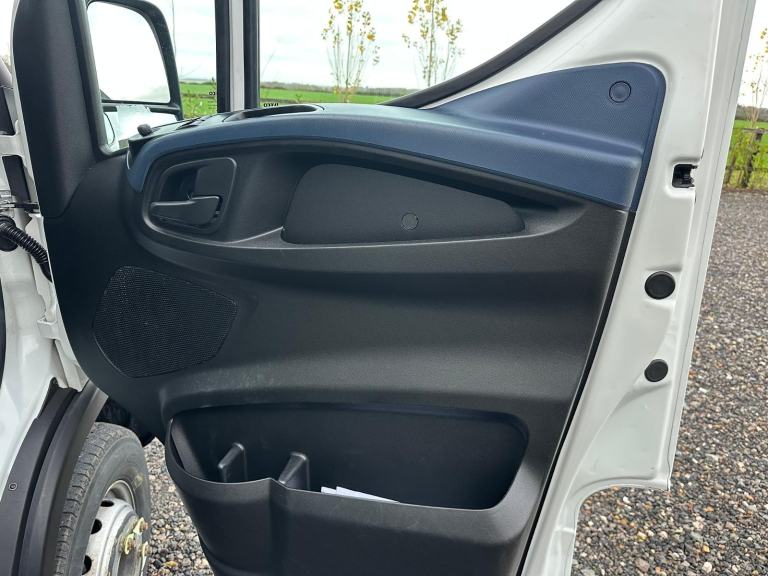 2021 Iveco Daily 72-180 HI MATIC REFRIGERATED BOX VAN 