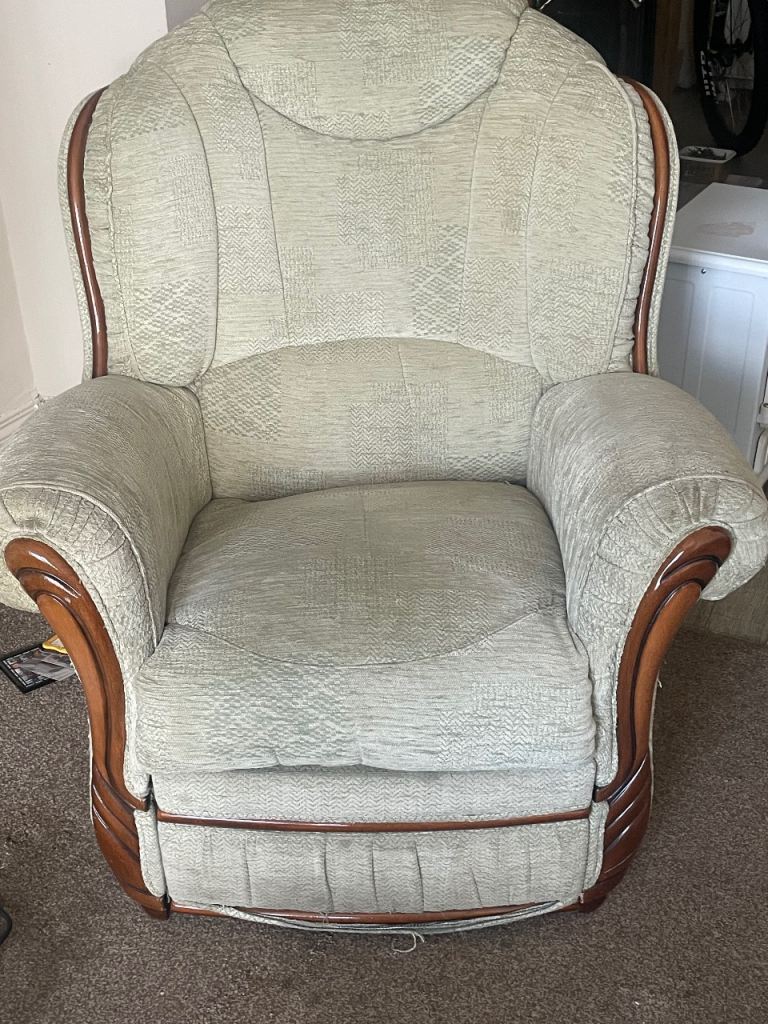 Recliner Armchair with Wooden Arms – Fair Condition