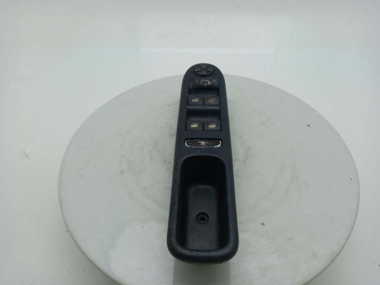 Peugeot 207 Electric Window Switch 2006-2013 5 Door Estate
