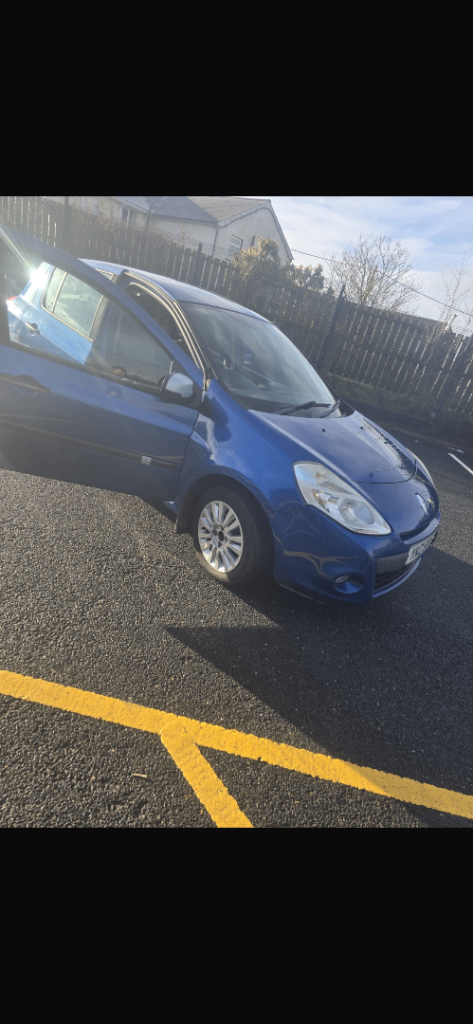 Renault Clio I music