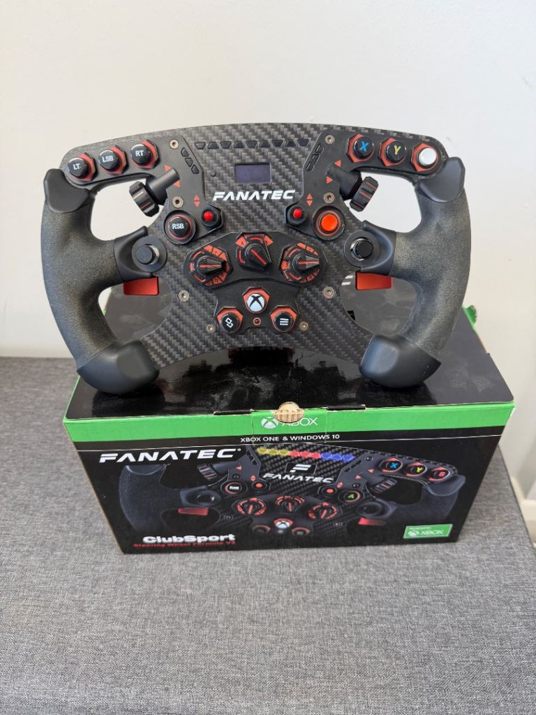 Fanatec steering wheel formula v2