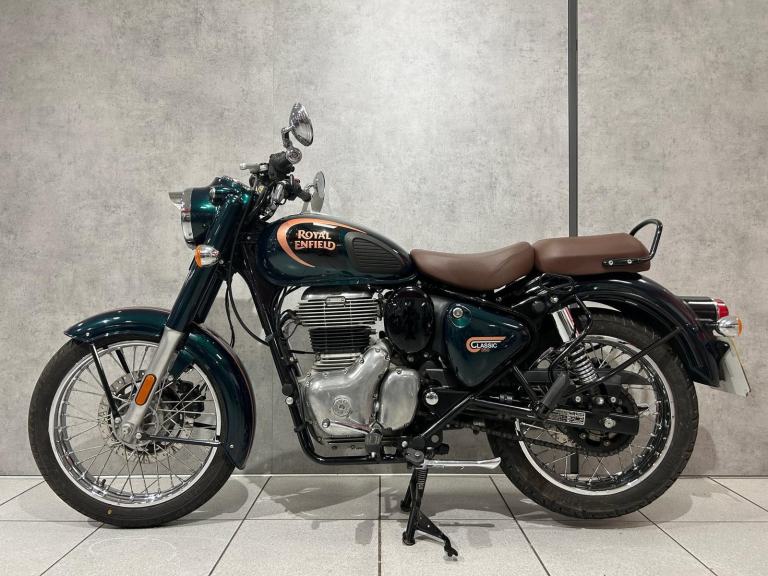 2022 Royal Enfield Classic 350 - 3833 miles