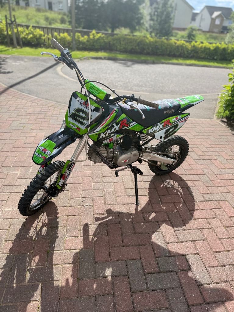 M2R 140cc Pit Bike