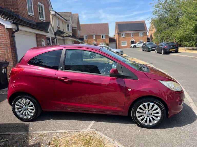 Ford, KA, Hatchback, 2010, Manual, 1242 (cc), 3 doors
