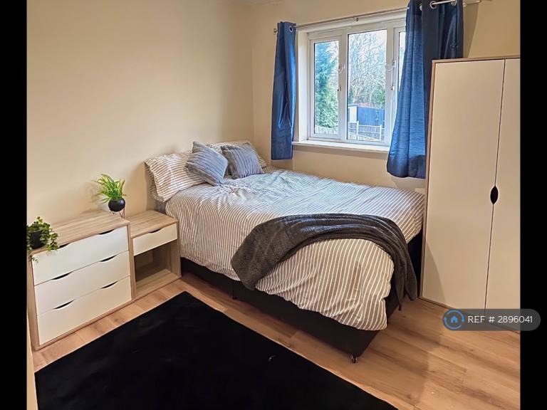 1 bedroom in Croydon Road, Bournbrook, Birmingham, B29 (#2896041)