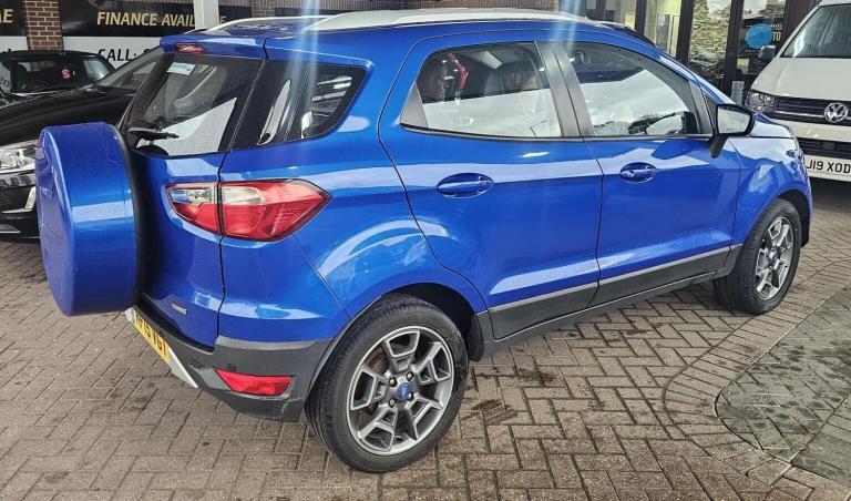 FORD ECOSPORT 1.0T EcoBoost Titanium 2WD Euro 5 (s/s) 5dr 2015