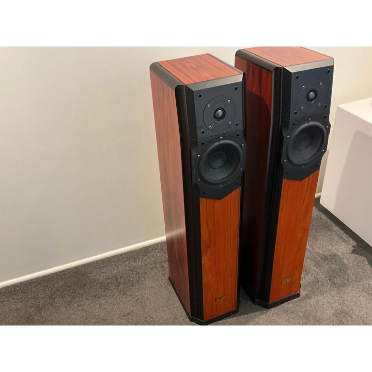 Usher Compass CP-730 Speakers