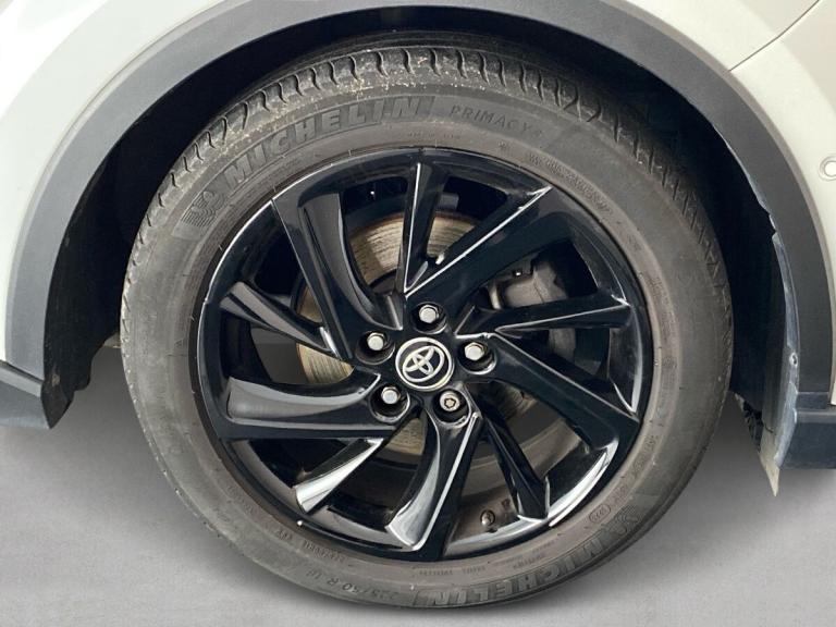2020 Toyota C-HR 1.8 Hybrid Dynamic 5dr CVT HATCHBACK PETROL/ELECTRIC Automatic