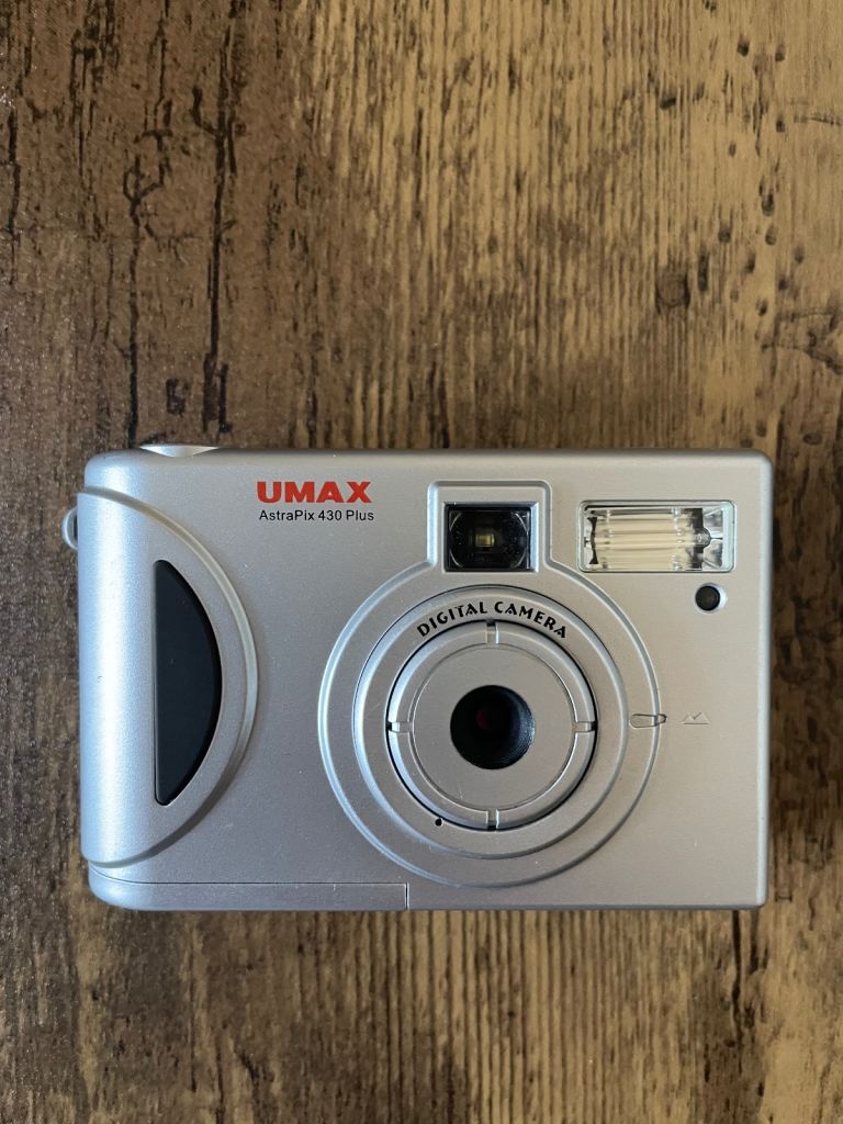 image for Very Rare UMAX Astrapix 430 Plus Vintage Camera Tested And Working Realesed 1999