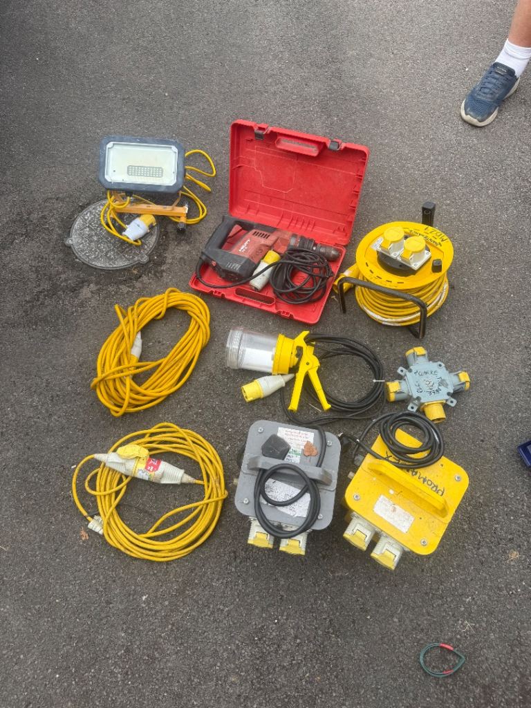 110 volt job lot 
