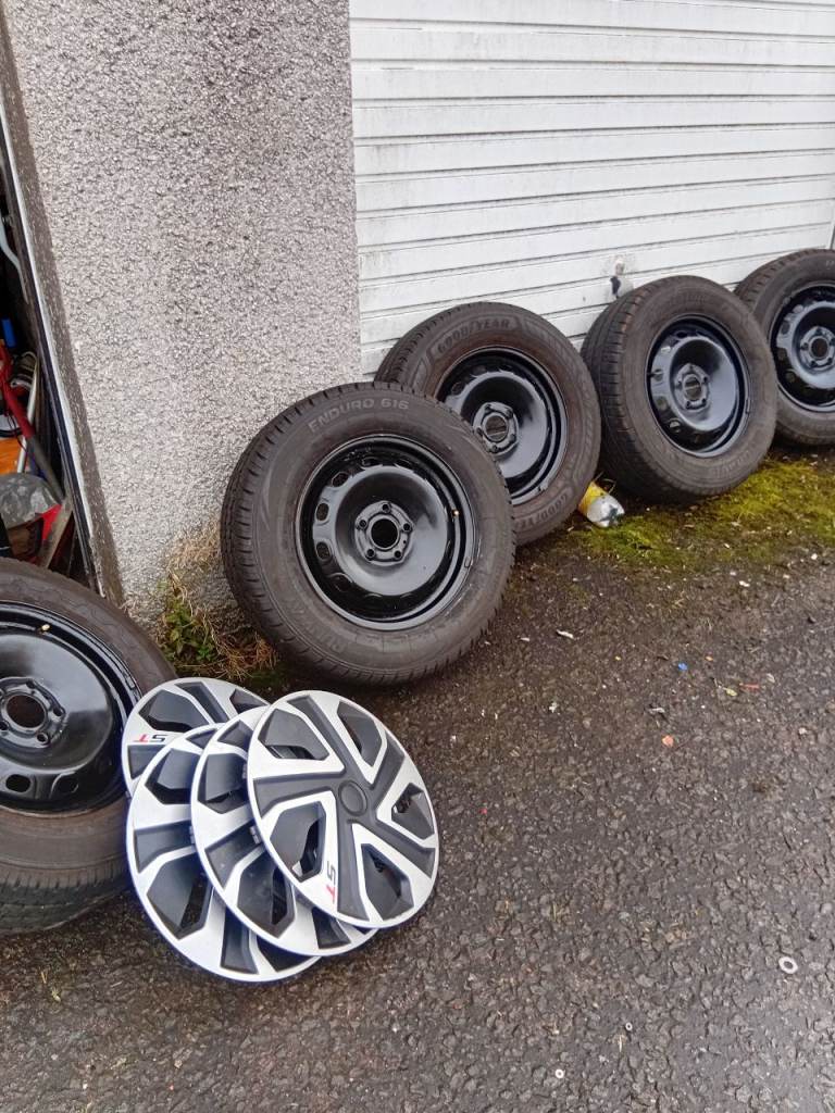16" wheels with good tyres