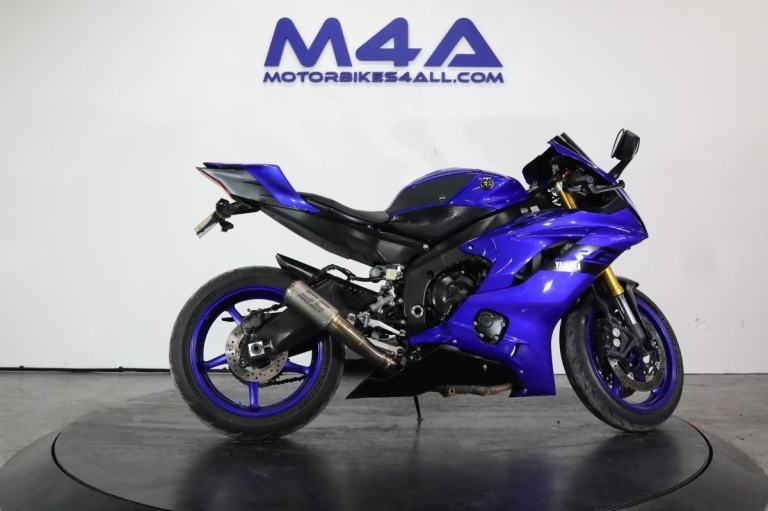 YAMAHA YZF R6 2018
