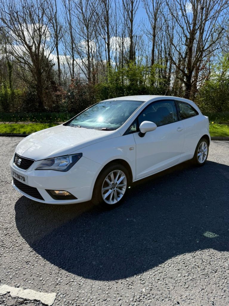 Seat, IBIZA, Hatchback, 2014, Manual, 1390 (cc), 3 doors