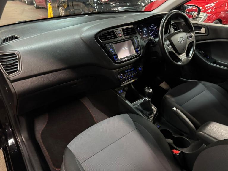 2018 Hyundai i20 1.2 Premium Nav 3dr COUPE PETROL Manual