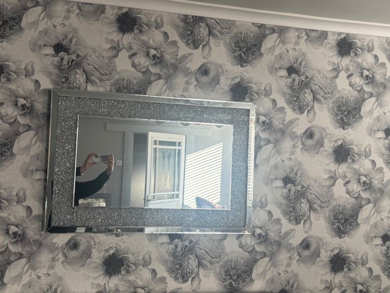 Diamond crush large mirror