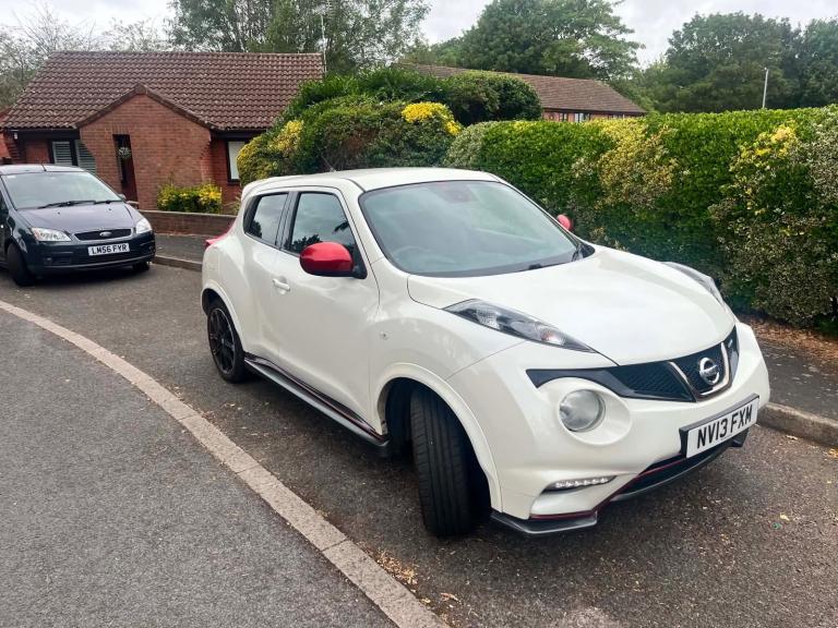 Nissan, JUKE, Hatchback, 2013, Manual, 1618 (cc), 5 doors
