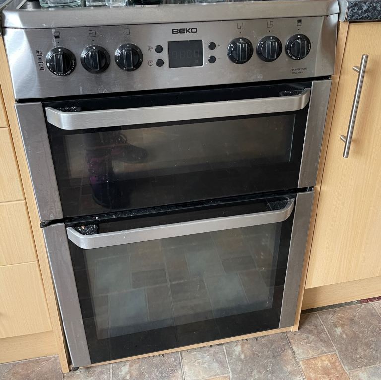 Cooker