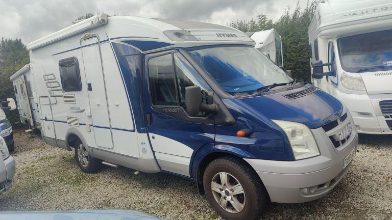 2008 Hymer Travel Van 522 - Compact Fixed Bed with Garage