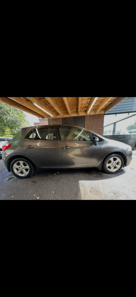 Toyota, AURIS, Hatchback, 2011, Semi-Auto, 1598 (cc), 5 doors