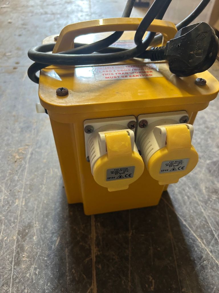 Sealey Portable transformer 110V 3kVA
