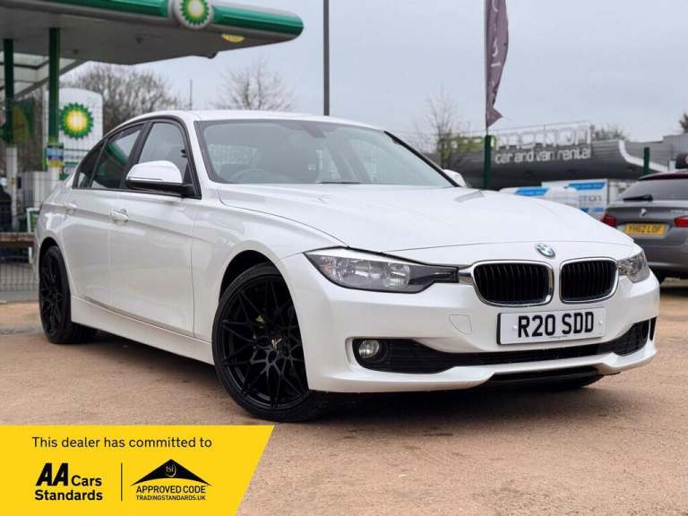 2014 BMW 3 Series 2.0 320d ED EfficientDynamics Saloon 4dr Diesel Auto Euro 5 (s/s) (163 ps) SALO...