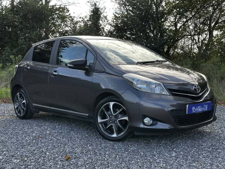2013 Toyota Yaris 1.3 Dual VVT-i Trend Hatchback Petrol Manual