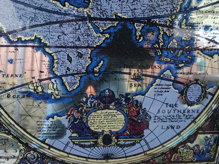 Unusual World Mirror