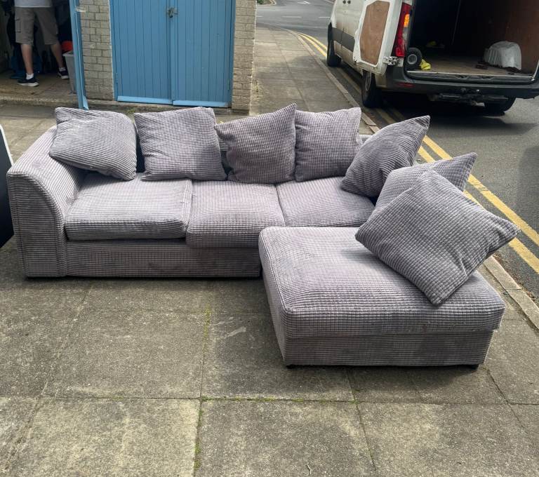 Sofa corner of £165