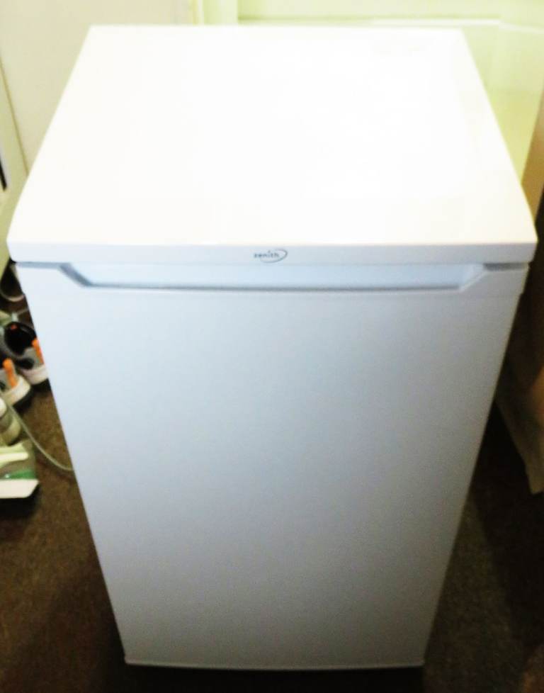 BEKO L47090 Refrigerator White Under-counter as NEW
