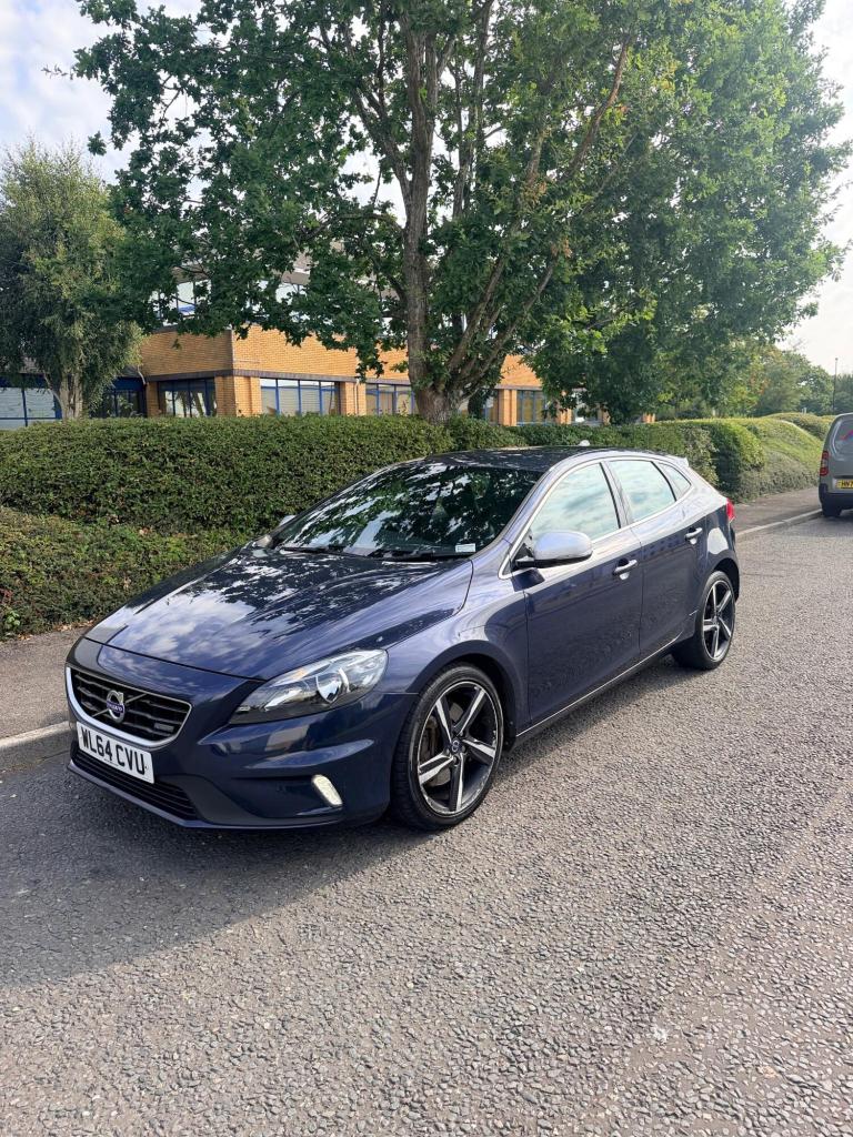 2015 Volvo V40 R-design Nav D4 Auto Hatchback Diesel Automatic