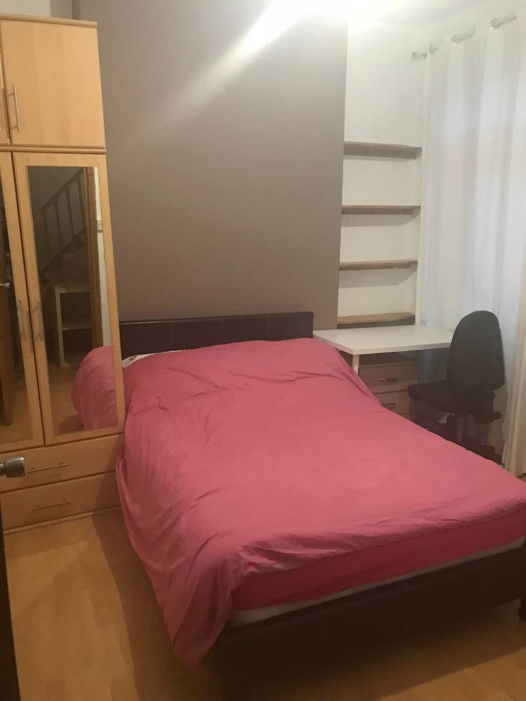 Spacious and Cosy Double Rooms for Rent in - IG1 3TL