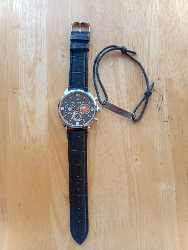 NEW Mens Watch and Bracelet 