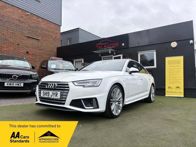 2019 Audi A4 2.0 TDI 35 S line S Tronic Euro 6 (s/s) 4dr Diesel