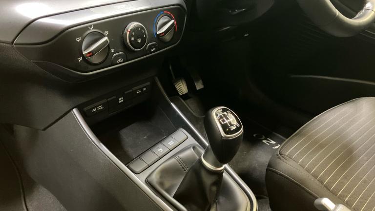 2022 Hyundai i20 1.0T GDi 48V MHD SE Connect 5dr Petrol Hatchback Hatchback Petrol Manual